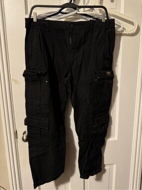 Zara Black Cargo Pants with Multiple Utility Pockets
